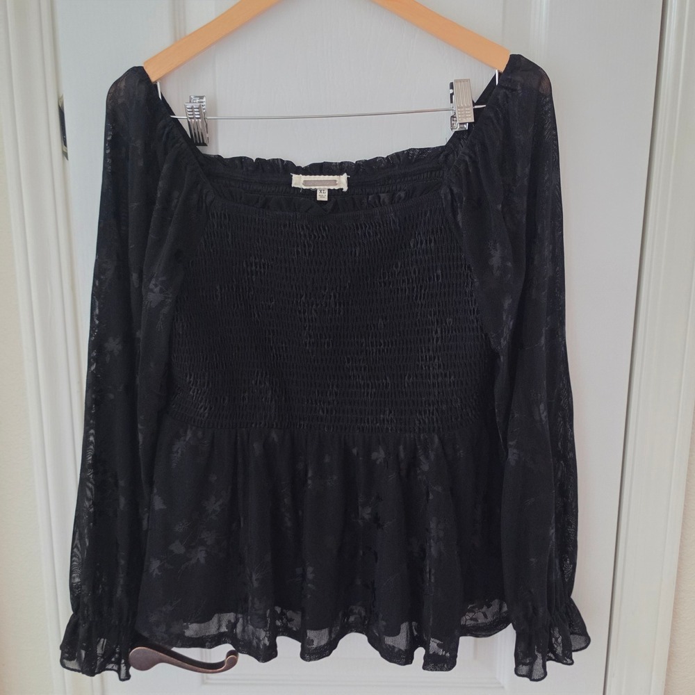 Amber Skies Black Floral Lace Smocked Peplum Top XL